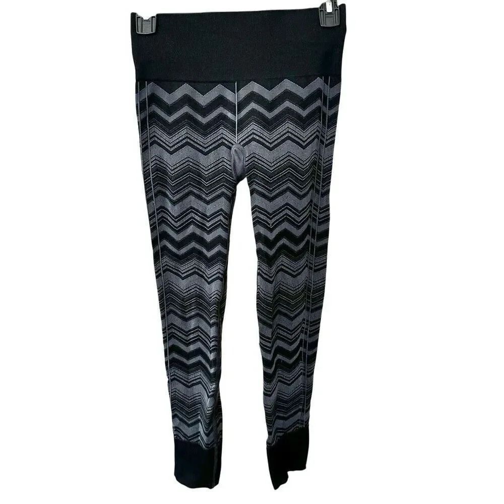 Lululemon Ebb To Street Chevron Print Knit Leggings